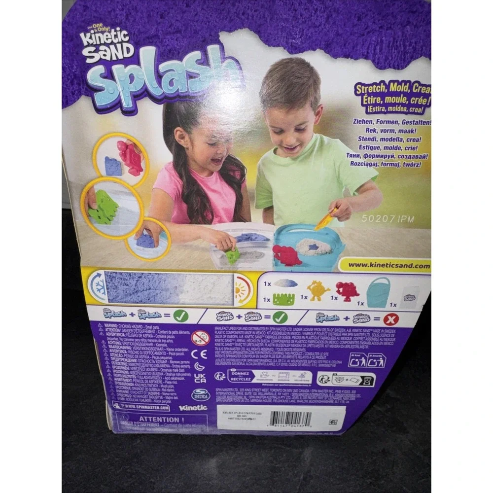 Kinetic Sand Splash Starter Case with 6oz Color-Change Play Sand 3 Tools & Molds